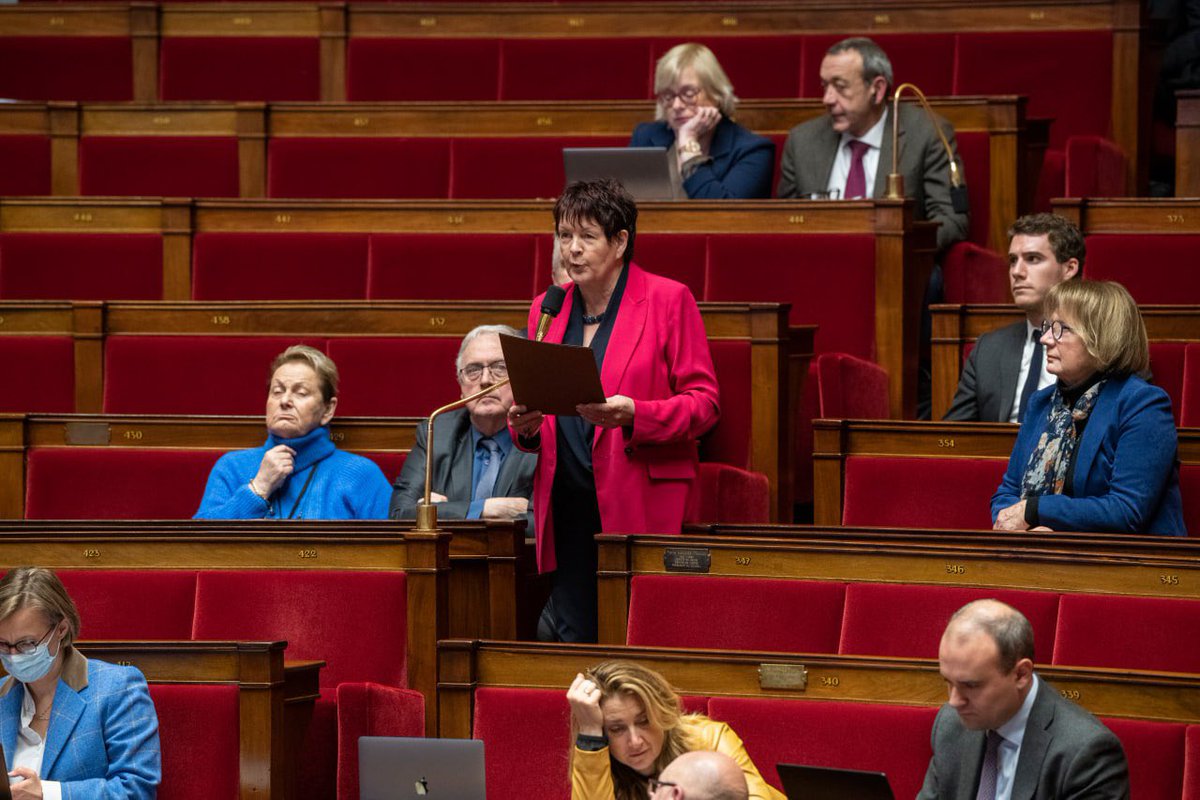 NicoleLePeih's tweet photo. 🎥 Cet après-midi à partir de 16h, je défendrai en hémicycle ma proposition de lois visant à mieux encadrer les troubles anormaux du voisinage.🏛

▶️ Pour suivre en direct les débats, cliquez ici :

https://t.co/WxaQWdfhhP

#DirectAN https://t.co/jFRzjK82A1