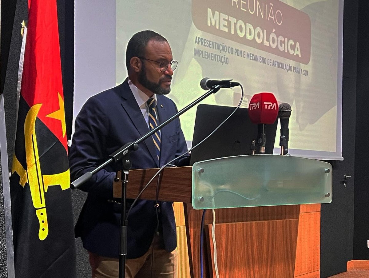 Reunião metodológica com parceiros internacionais

 Presidi na Quinta-feira 30, a sessão metodológica com os parceiros internacionais, teve como lema: apresentação do Plano de Desenvolvimento Nacional (PDN) para o ano 2023-2027 e mecanismo de articulação para sua implementação.