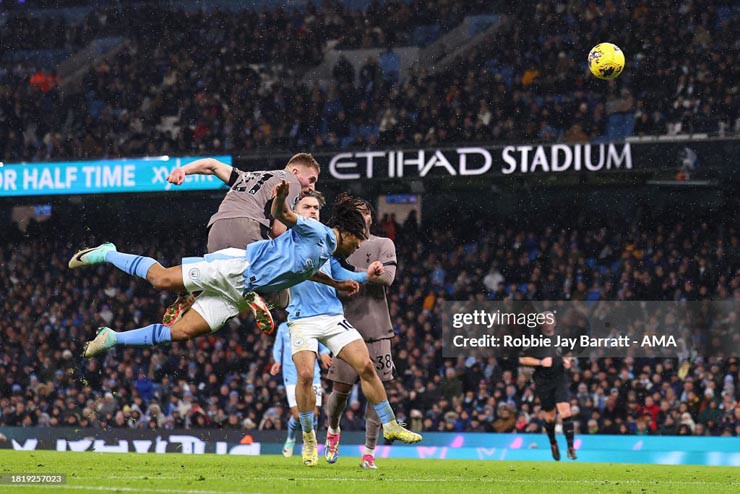 kylewillia5913's tweet photo. Man City suy giảm sức mạnh: 4 trận cầu lớn không thắng, bắt nạt được mỗi MU
Man City lại không thắng trong một trận cầu đinh, điều đã trở nên quen thuộc trong mùa giải 2023/24. Bản thân HLV Pep Guardiola nhận thức được điều nguy hiểm này. https://t.co/RWy572iCtV