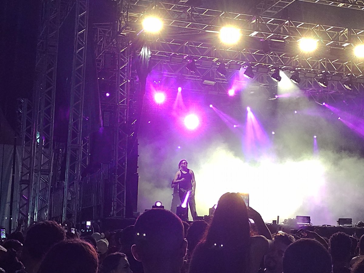 Que show foda <a href="/hotwiu30/">WIU</a>