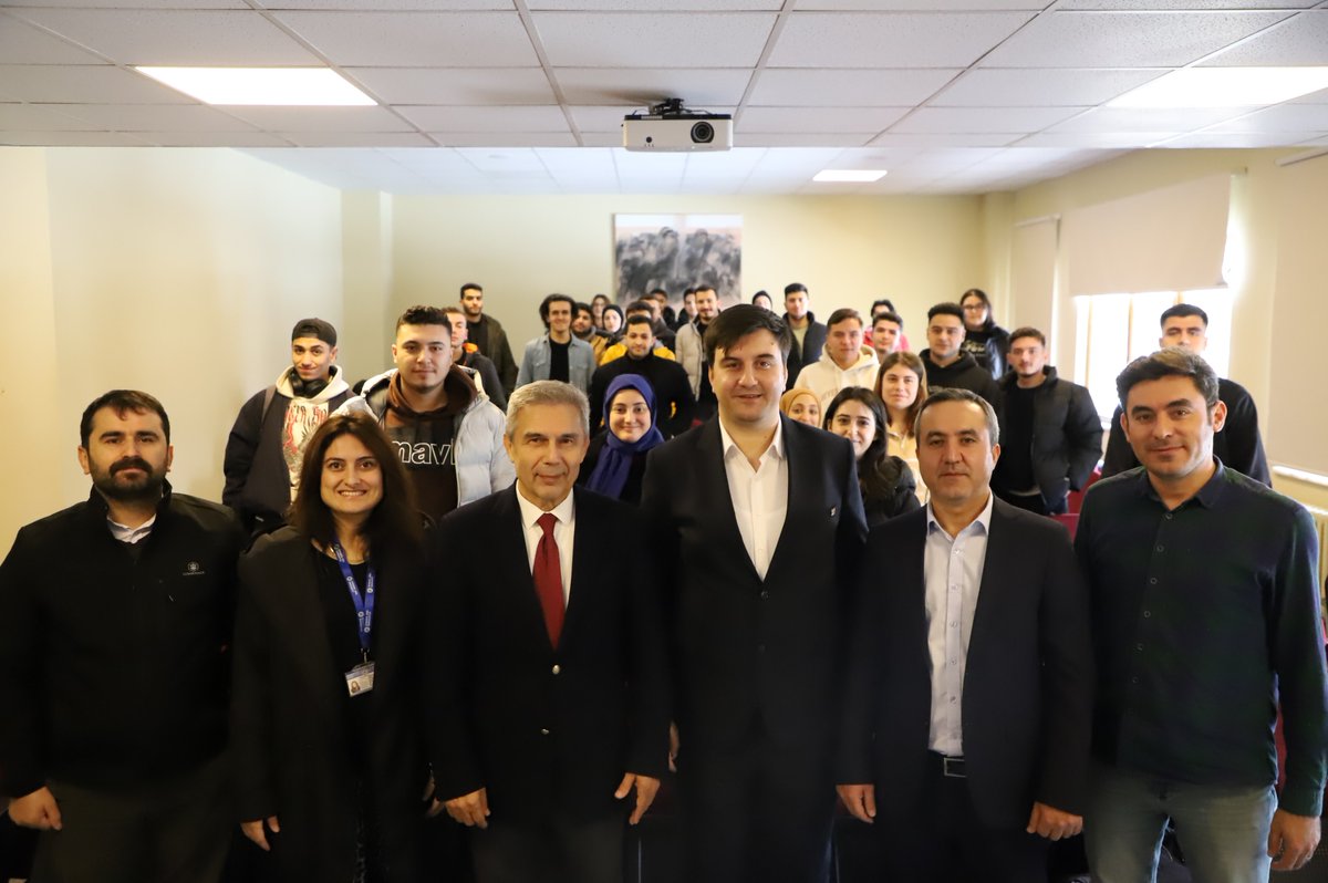 İstanbul Arel Üniversitesi İİBF tweet media