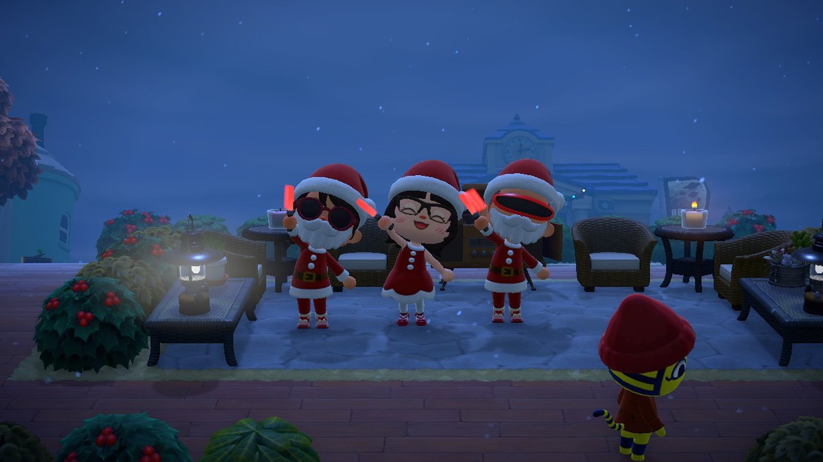 corviarts's tweet photo. silly first snow visitors #AnimalCrossing #ACNH #NintendoSwitch https://t.co/H3074R1UPw