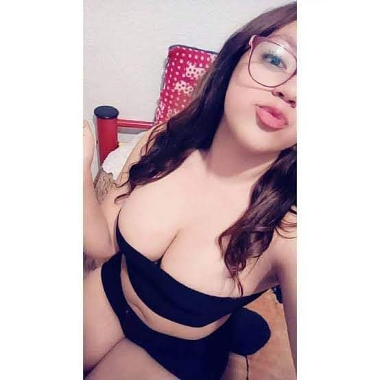 XimenaValMora1's tweet photo. Que ganas de que me quiten las ganas 😏💗RT y te regalo una foto de mi galería 🫣 https://t.co/blOaj16WVH