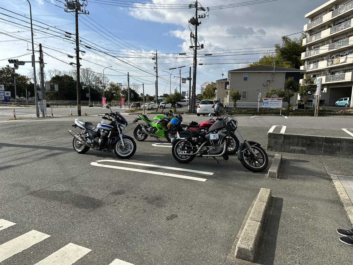 nagoya736k2's tweet photo. 静岡のオートレース場までツーリング https://t.co/iV0hoxCDwf