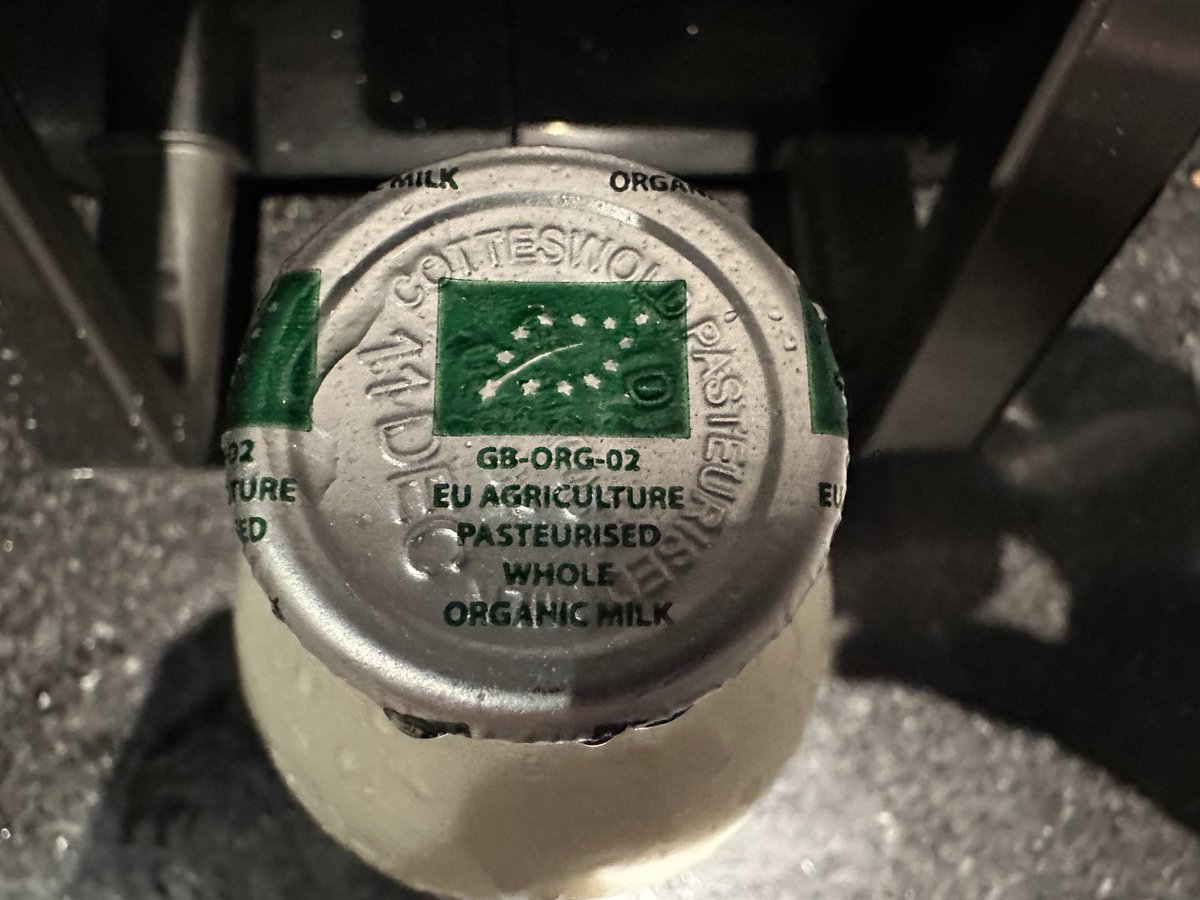 📻 Cambridge Breakfast tweet media