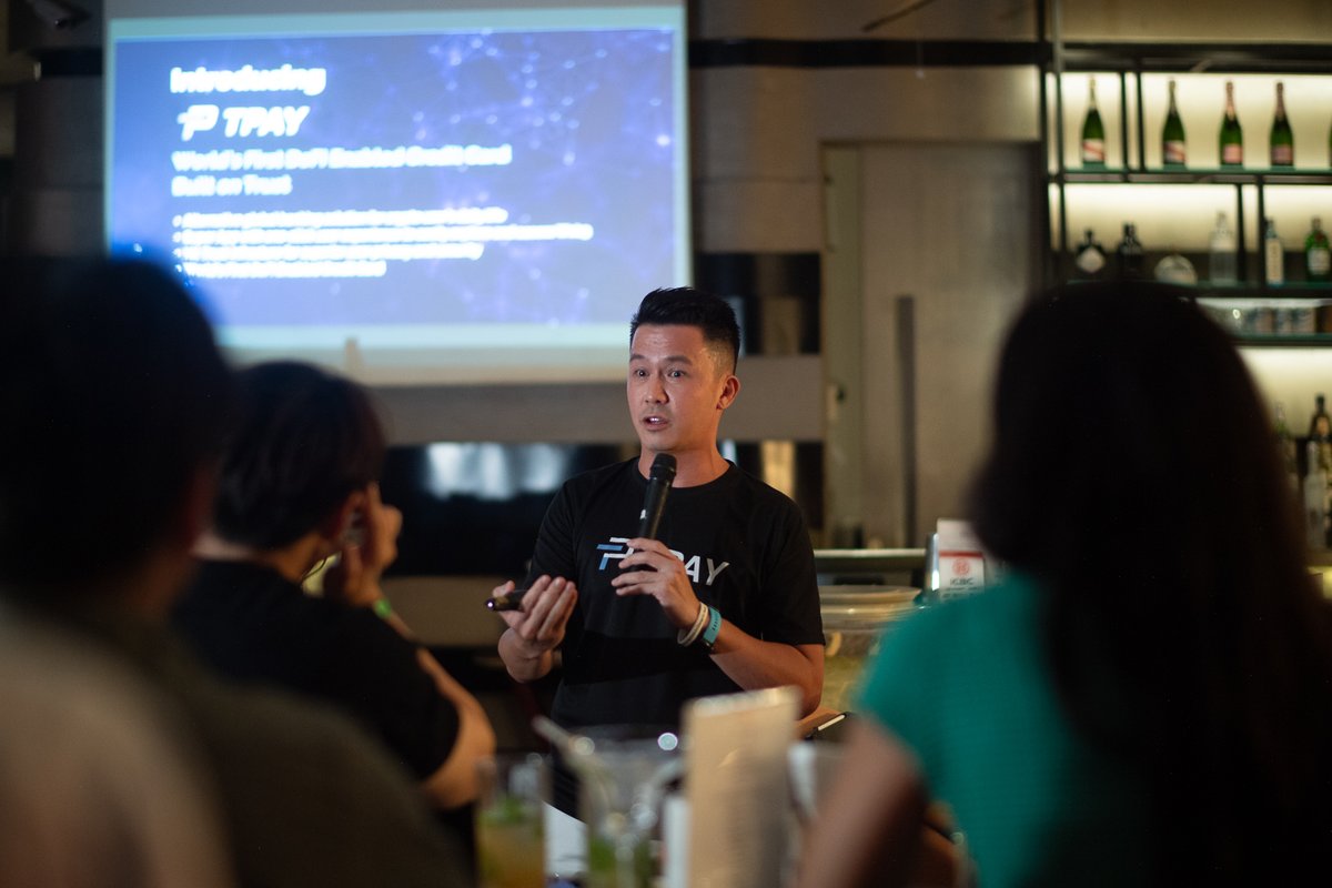 tpay_official's tweet photo. Fantastic event during Thailand Blockchain Week with @ARMADA and @JobaNetwork  Network! 💼🌐 

We highlighted our role in bridging Web 2 to Web 3 in payments. Our card operates at all ATMs, enabling real-world spending with digital currency. Grateful to partners and guests! 🚀 https://t.co/PX6xllswKh