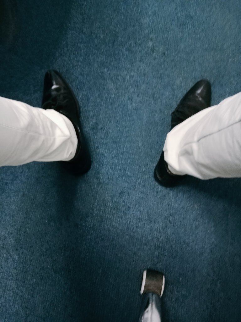 Colonel_edu's tweet photo. What's on your feet this chilly Monday morning https://t.co/F3DiPVTr5N