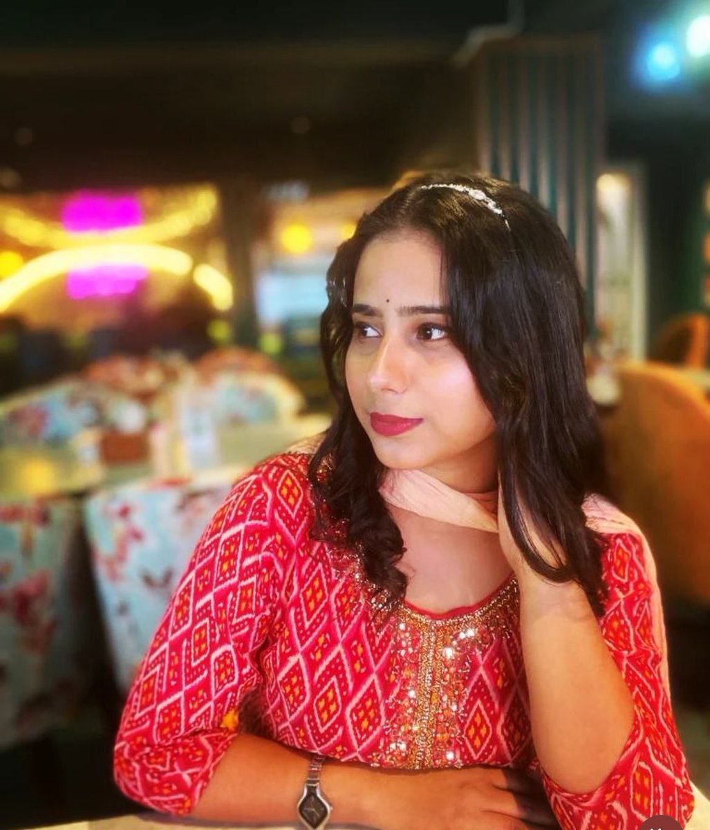 GreyMattersPR's tweet photo. Gracious, Gentle, Glowing ~ @SapnaShishere!🌺

Through her hard work, continuous learning &amp; diligence, she is progressing on the career ladder and spectrum of life.

On her birthday, we wish her a glorious future, filled with success and immense joy.🌞

Keep shining, Sapna!🎉🎊 https://t.co/QbM7Cvh6FH