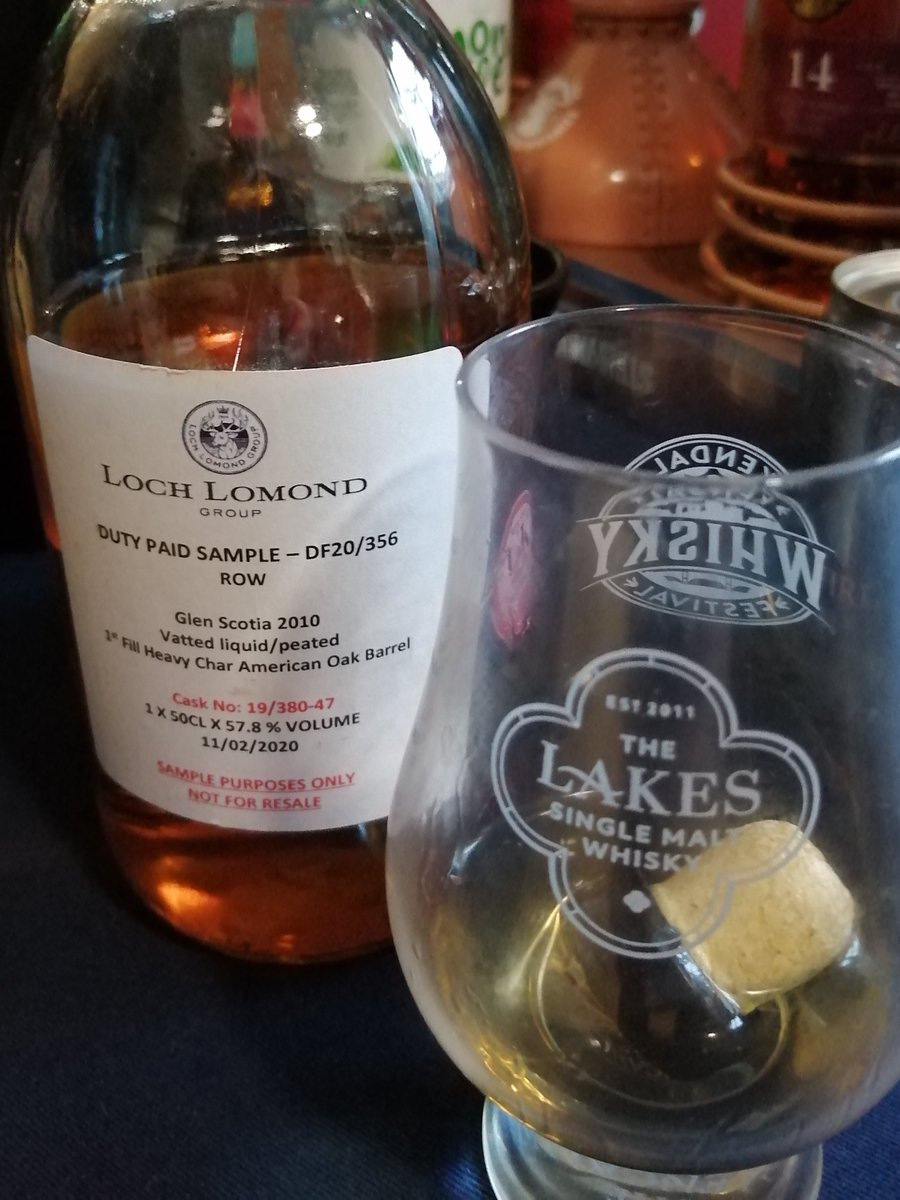 BertSmedley's tweet photo. Epic #CorkFail #ImagesOfKendal
#MermaidsFoustyMinge https://t.co/y0DBj4DI0y