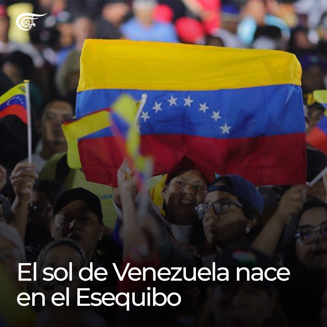 almayadeen_es's tweet photo. ¡Gloria al bravo Pueblo que el yugo lanzó, la ley respetando la virtud y honor!

🇻🇪 El sol de Venezuela nace en el Esequibo, victoria del Pueblo y la revolución bolivariana

#Venezuela #Esquibo #5VecesSi