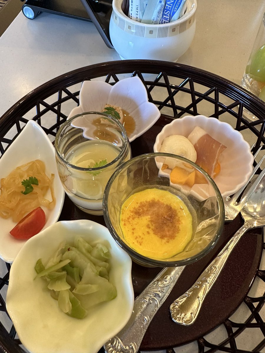 prettydambo's tweet photo. インペリアルバイキングSAL https://t.co/9h4tyeq8NF