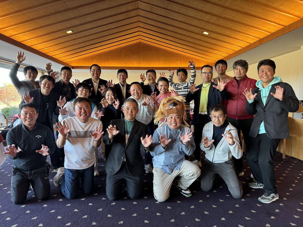 tomscraft's tweet photo. このご時世まだまだ心配ですが、まだまだ運には恵まれていると思うので
🎵しーんぱいないさ〜😁
#試打ラボしだるTV
#石井良介ちゃんねる
#golf897
#sfl897
#juciegolf
#KBSshaft
#syncagraphite https://t.co/y0YhL4taPm