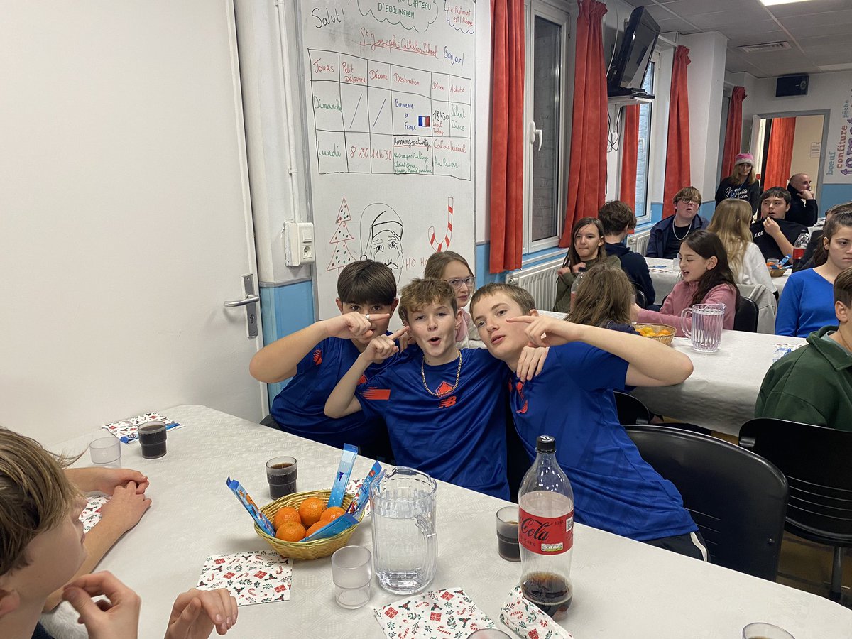 sjcs_mfl's tweet image. Bonjour from Lille!!!