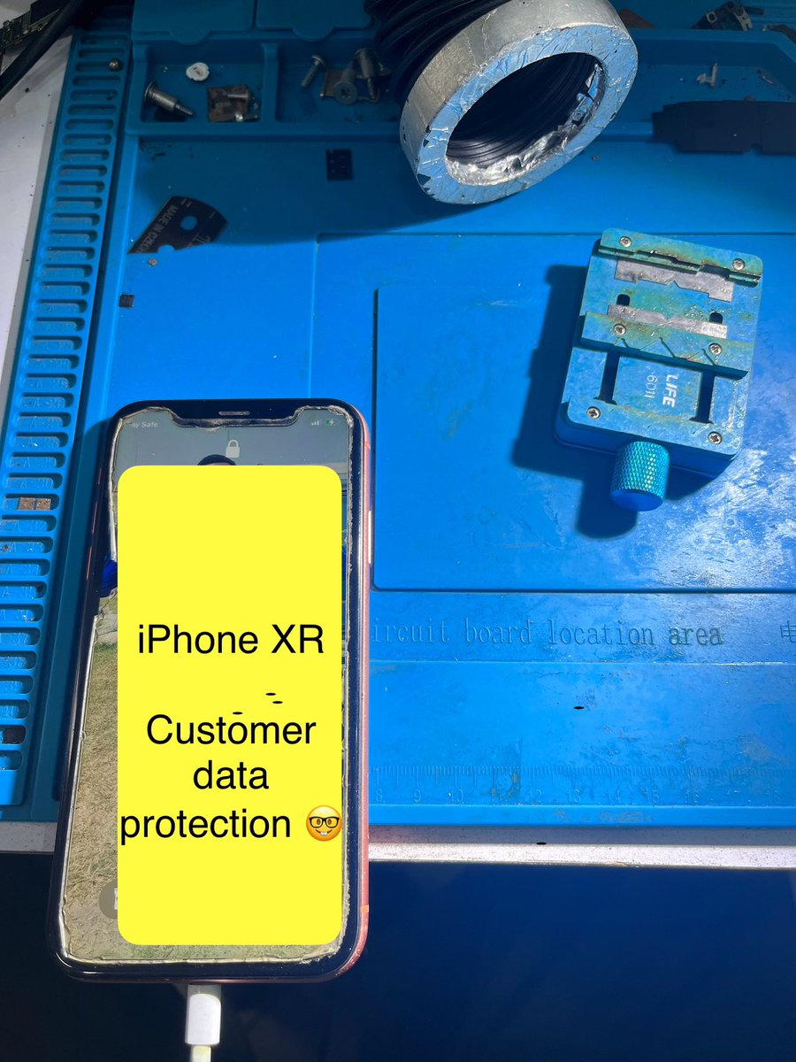 protafix's tweet photo. We fixed this dead iPhone XR

Let’s be your repair plug https://t.co/bNQVMpNO5r