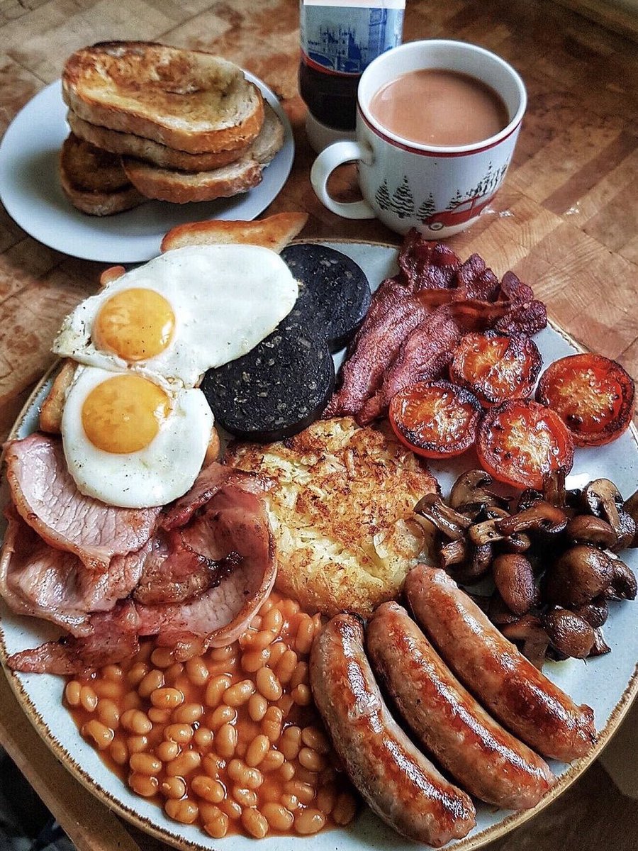 Full English Breakfast. Eat or Pass? 🍳