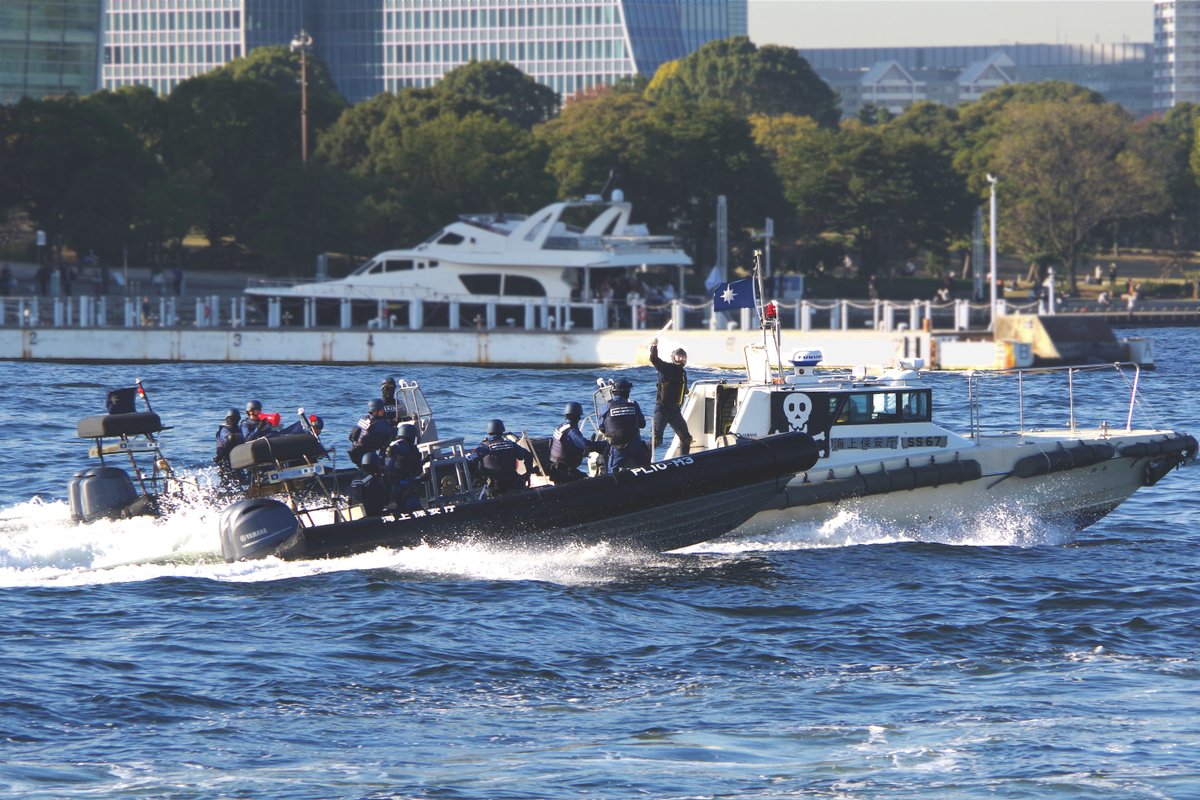 横浜港で #テロ対策 合同訓練！】 #横浜海上保安部 は関係機関と合同で