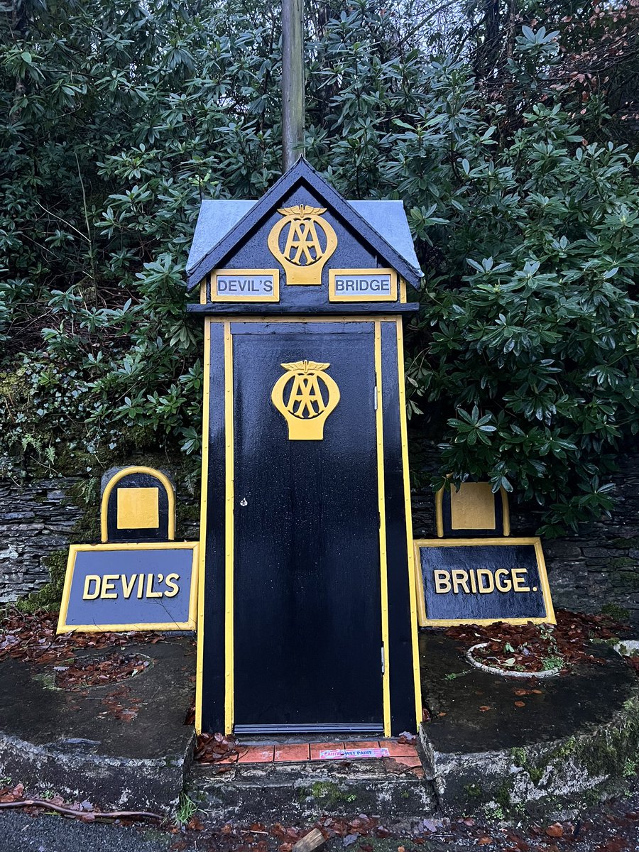 wapple15's tweet image. Good morning from #DevilsBridge 🏴󠁧󠁢󠁷󠁬󠁳󠁿🌧️☁️🌧️☁️