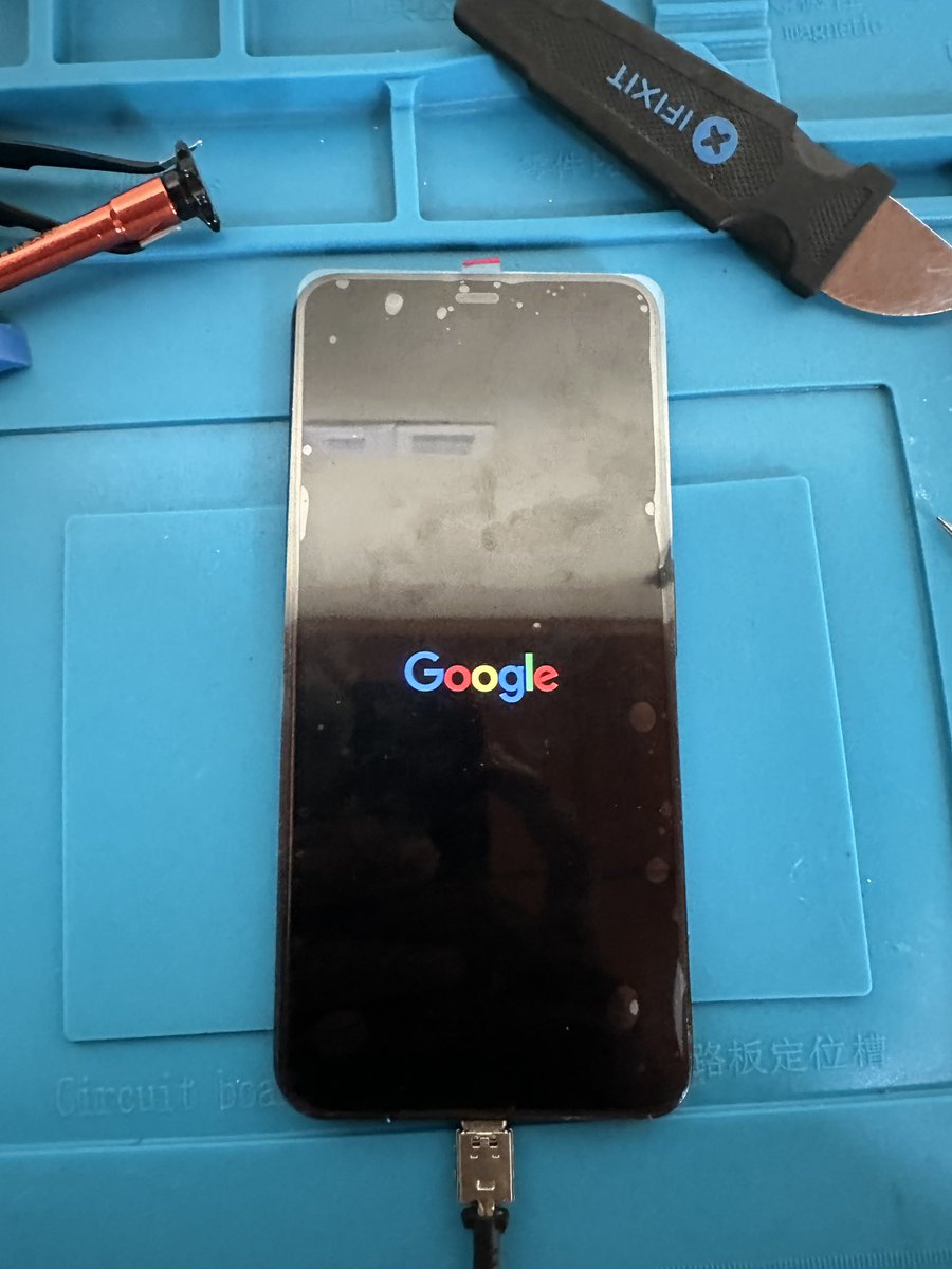 ifixergh's tweet photo. #pixel4xl screen replaced.
#irepair #phonefixer #pixelrepair #ifixergh #ghanaπ¬π #accra https://t.co/31SSsvV5Ov