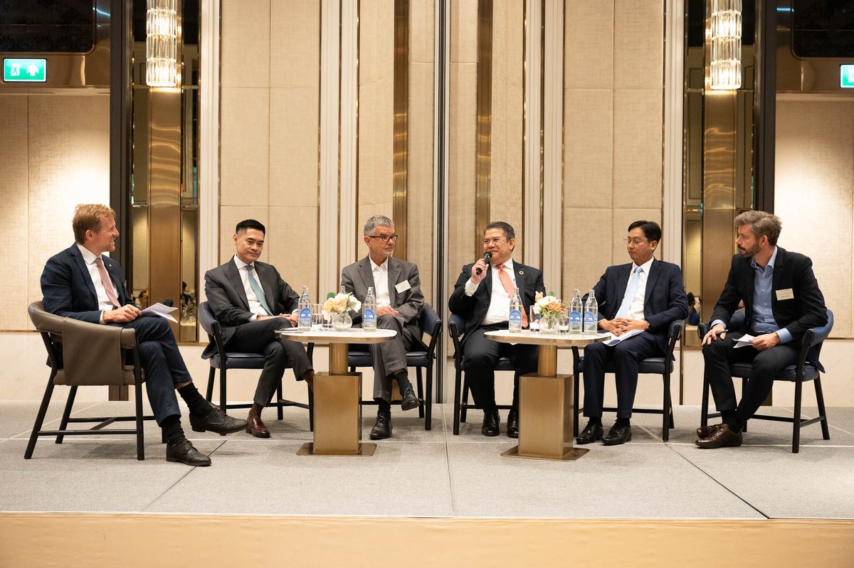 GIZ_Thailand's tweet photo. 🤝🌍 IKI Thailand Workshop 2023 showcases diverse IKI-funded initiatives driving climate change and biodiversity policies

Read the full article and download the workshop summary report at https://t.co/hLdsitgd6H 

#GIZThailand #CCMB https://t.co/2K8h0bDMD7