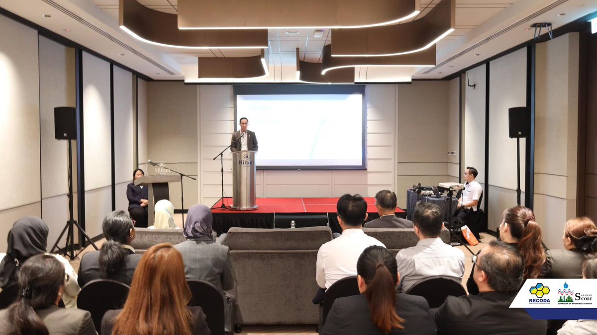 recodasarawak's tweet photo. Today, our Day 1 Value Engineering Lab for the Section C1 Road project, located within the Samalaju Industrial Park (SIP) in Bintulu, began and will continue until 7th December (Thursday).
READ MORE: https://t.co/V5fPasZESp
#RECODA #SCORE #investSCORE #SAMALAJU #SIP https://t.co/x4k7DRt4gN