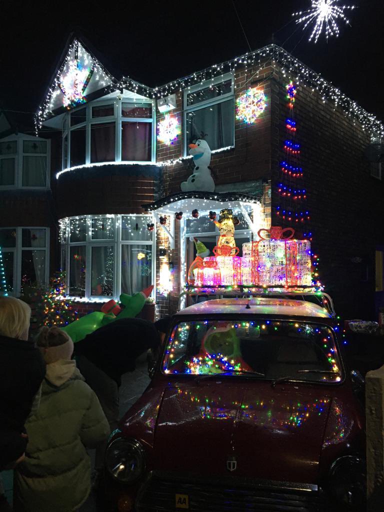 Simon Burrows tweet media