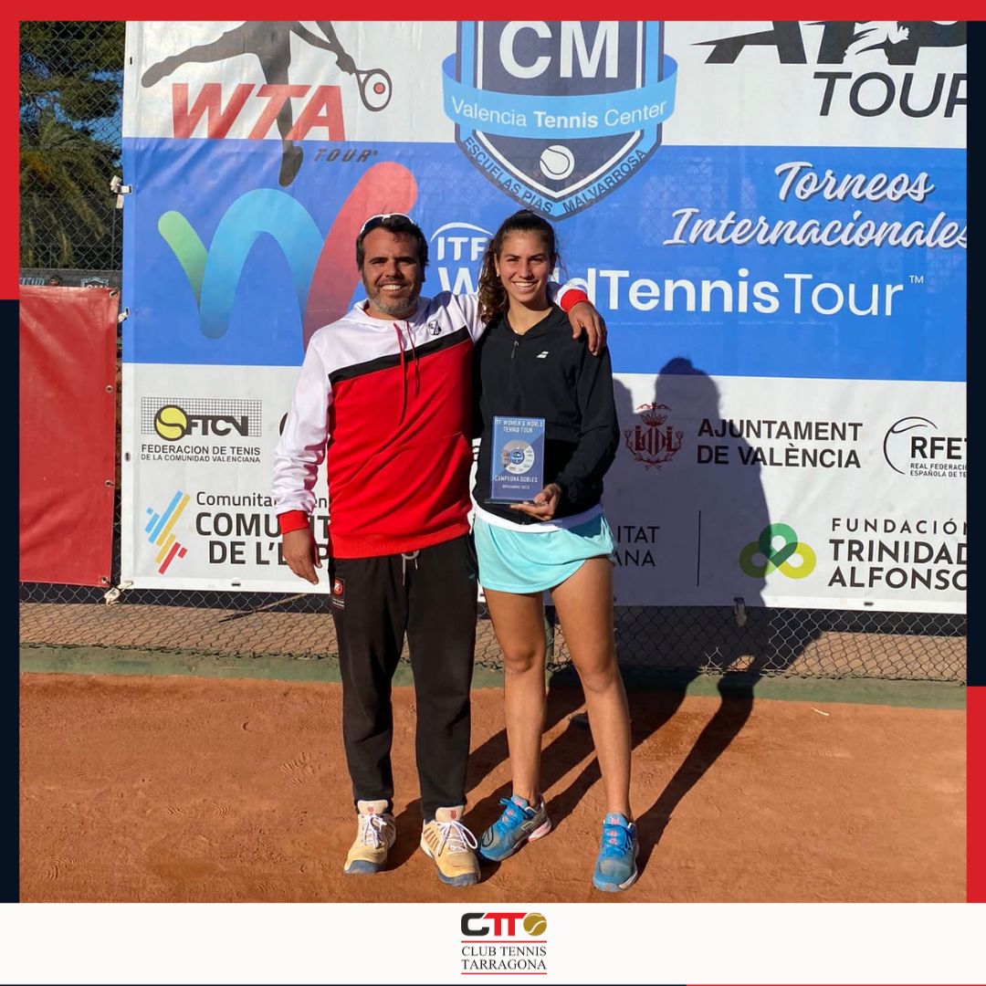 TennisTarragona's tweet photo. MARTINA GENÍS, CAMPIONA ITF VALÈNCIA🖤❤️
La nostre número 1 s’ha proclamat campiona en dobles de l’ITF 15k de València, fent parella amb Sarah Rakotomanga😍
#LATEVACASA #totsfemctt #joemsumoalctt #ctt #clubtennistarragona #femfamilia #comunitatctt #martinagenis https://t.co/yrZ0oP50iy