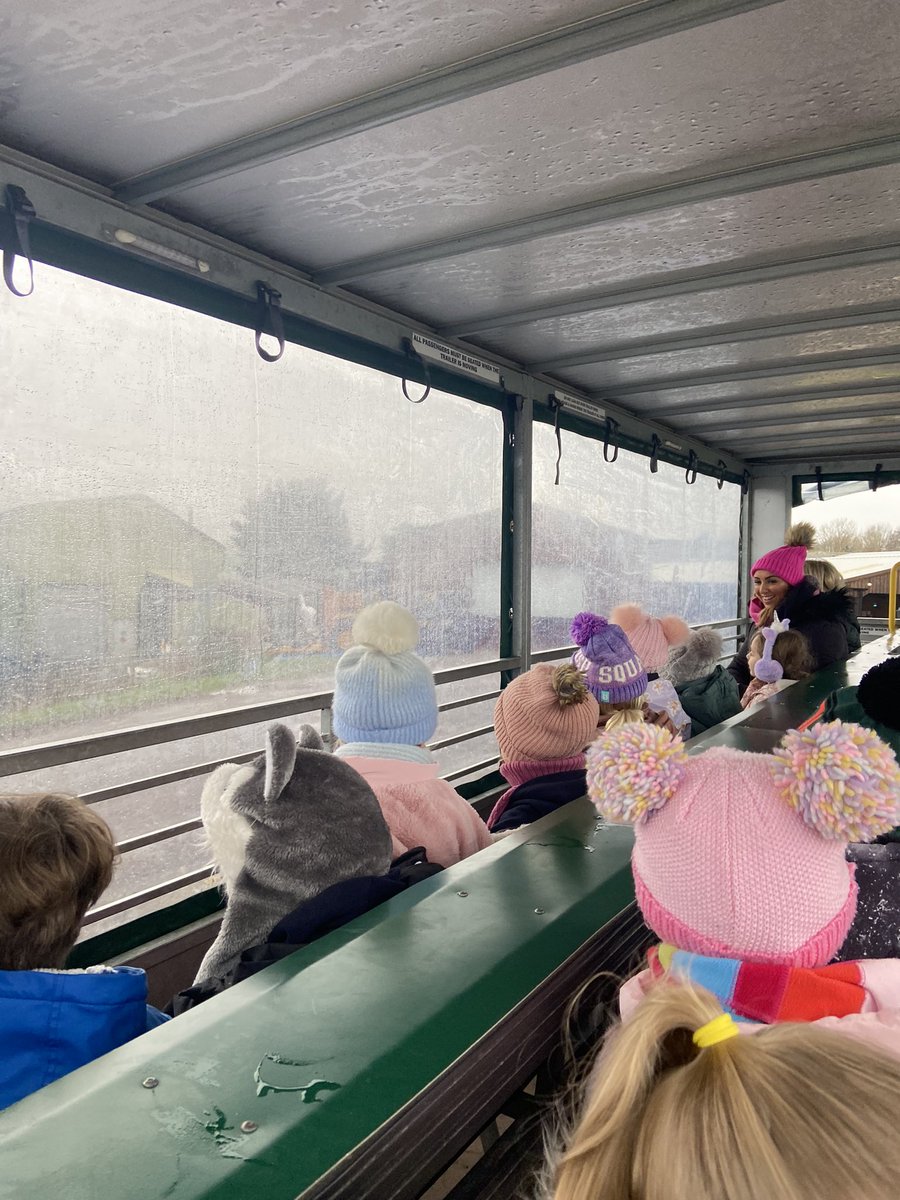 Tractor ride! @PoppyfieldSch @MissClarke1999 @MrsBytheway