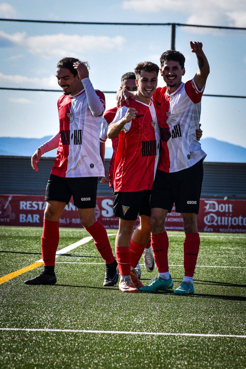 UERubi's tweet image. 🤩 Que tingueu un dilluns tan bo com el nostre diumenge