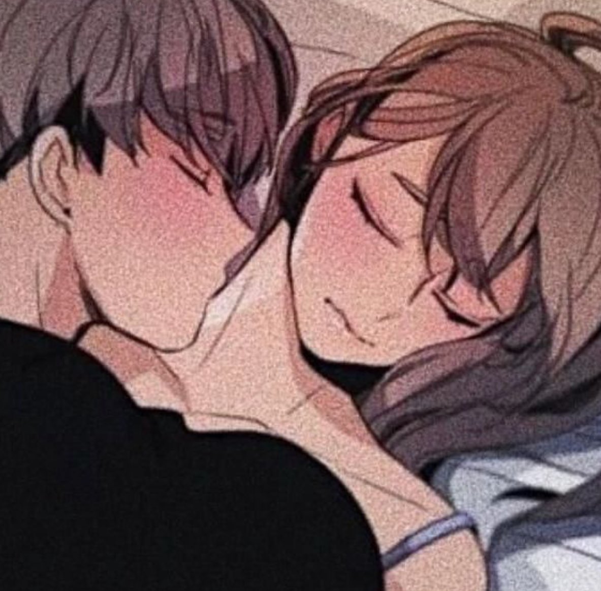 Freaky Cuddlerz tweet media