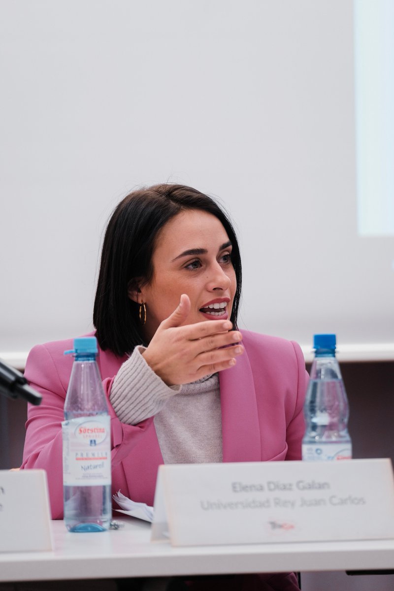 leoncastjan's tweet photo. That's a wrap! We gathered in @goetheuni last week to discuss the 200-year history and legacies of the Monroe Doctrine under the auspices of @TraCe_Violence. We thank our wonderful panelists, keynotes &amp; conference partners! /1 https://t.co/nu6yKebLB9