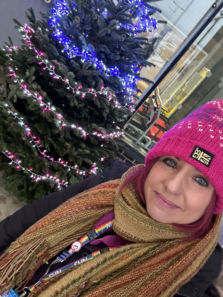 It’s festive at acre mill this morning especially after the snow fall ! Now to keep carers caring <a href="/CHFTNHS/">Calderdale and Huddersfield NHS Foundation Trust</a> <a href="/Davidbritton83/">David Britton</a> <a href="/EnhanceCareCHFT/">Enhanced Care CHFT 🦋</a>