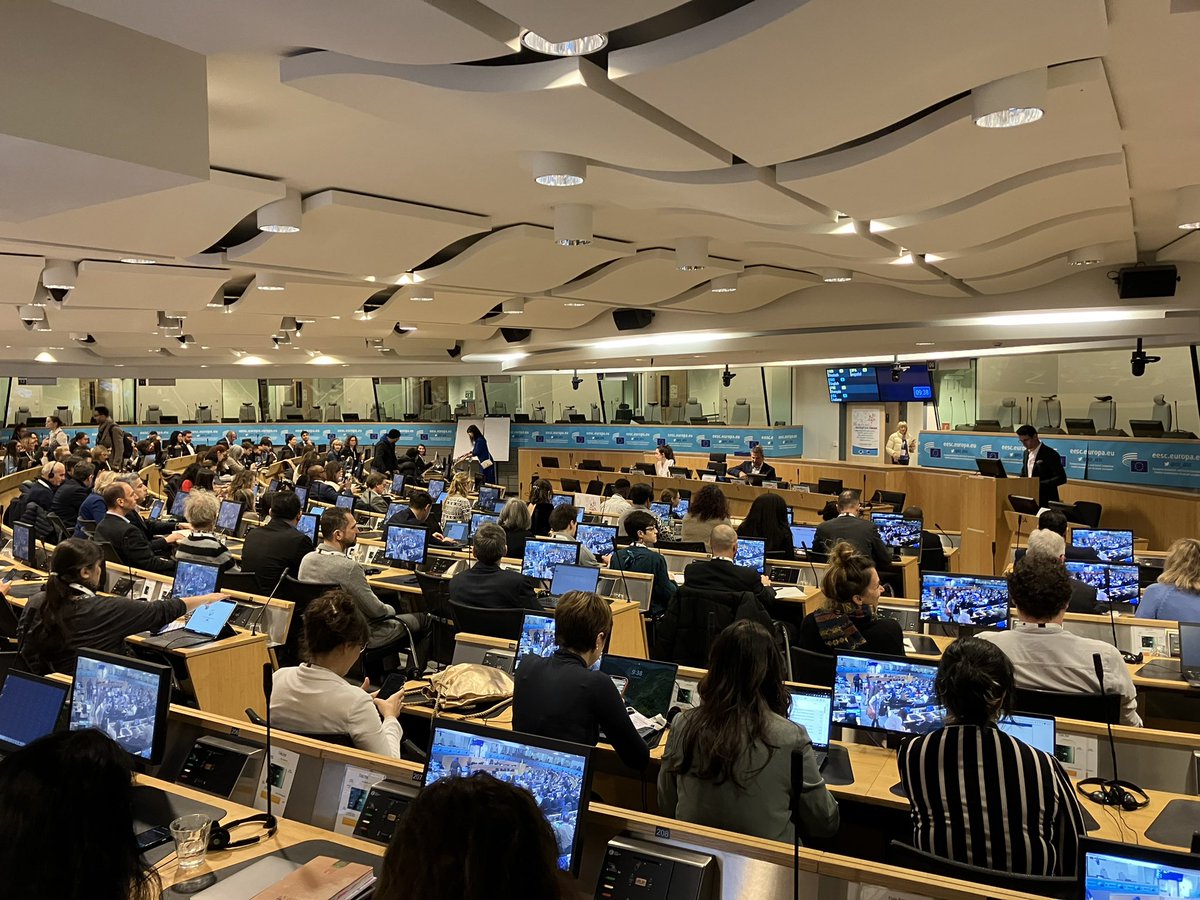 Full house for the 8th edition of the  #EUmigrationForum