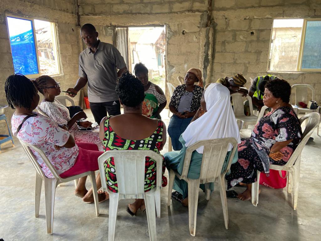 ShefEmpower's tweet photo. SHEF and Nigeria Federation,
in partnership with @FUTAkure, through @muyiwaadegun @peter_pelias @UnilagNigeria, tackle climate change's impact. A recent focus group prioritized localized early heat warnings— #ClimateActionNow https://t.co/9gPdX64KiB