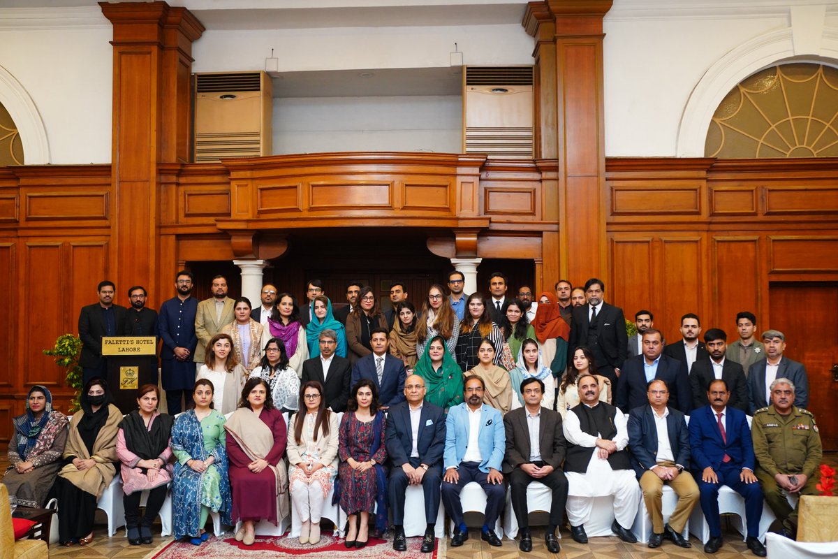 IPRE_Customs's tweet photo. Ms. Beelam Ramzan Director IPRE @Pak_Customs conducted a legal Workshop in collaboration with Mr. Hassan Irfan Advocate Supreme Court to equip Customs officers of the Central Region with knowledge to enforce IP rights at the borders. 
@mukarram_ansari 
@FBRSpokesperson https://t.co/BMwd1VJwLT