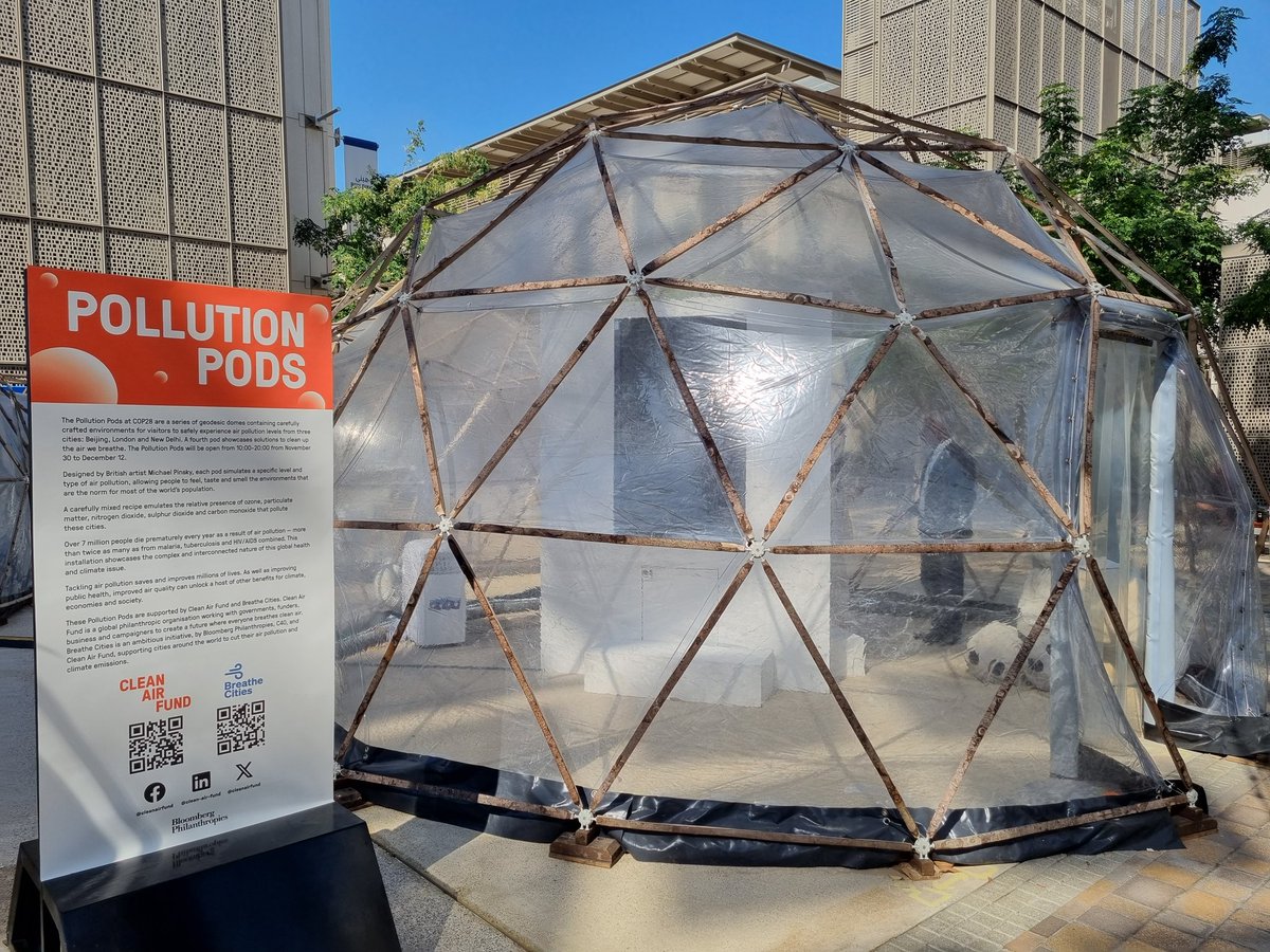 trisdes's tweet photo. How do you like them particulates?! A lung-constricting art installation @COP28_UAE showing the relative air quality in London, New Delhi, and Beijing. Fascinating, if scary. #AirPollution #FossilFuels #ClimateAction #COP28 https://t.co/TKxNYlmjyY