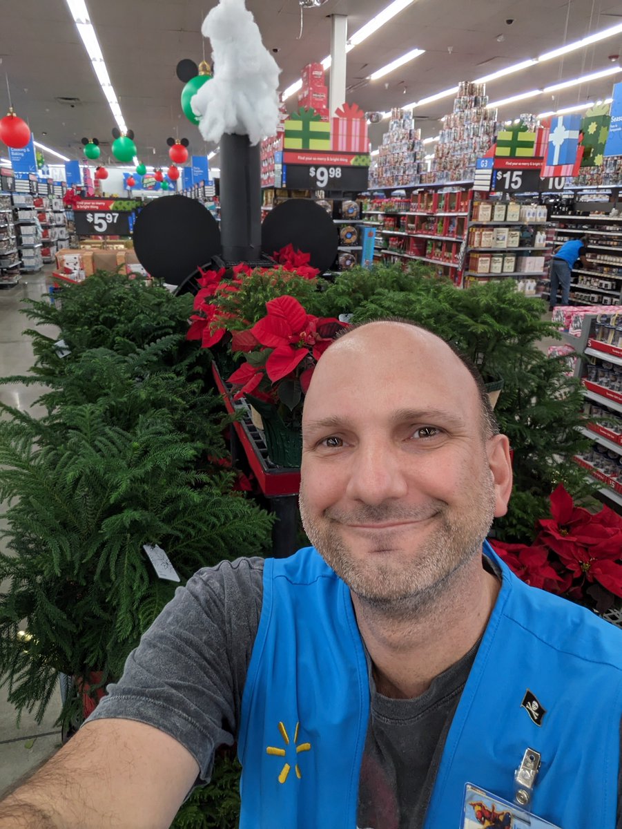 Random_Imbecile's tweet photo. Sometimes, my store makes me proud. https://t.co/RW4UErxQ8J