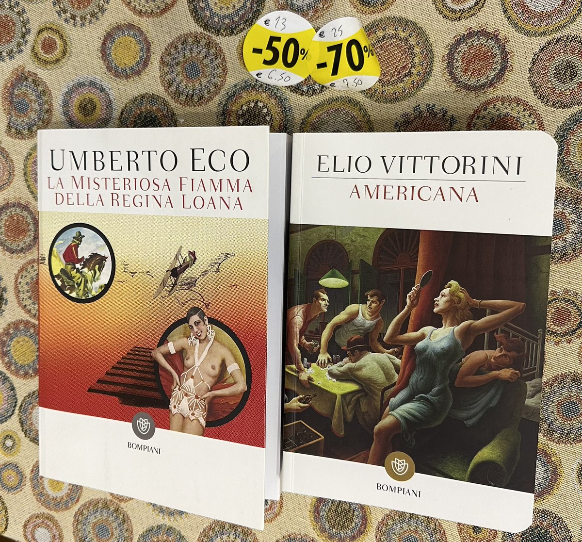 One_more_red's tweet image. Libreria Giunti, sempre nella sezione outlet! 50% per Eco e 70% Vittorini.
#libri #eco #vittorini