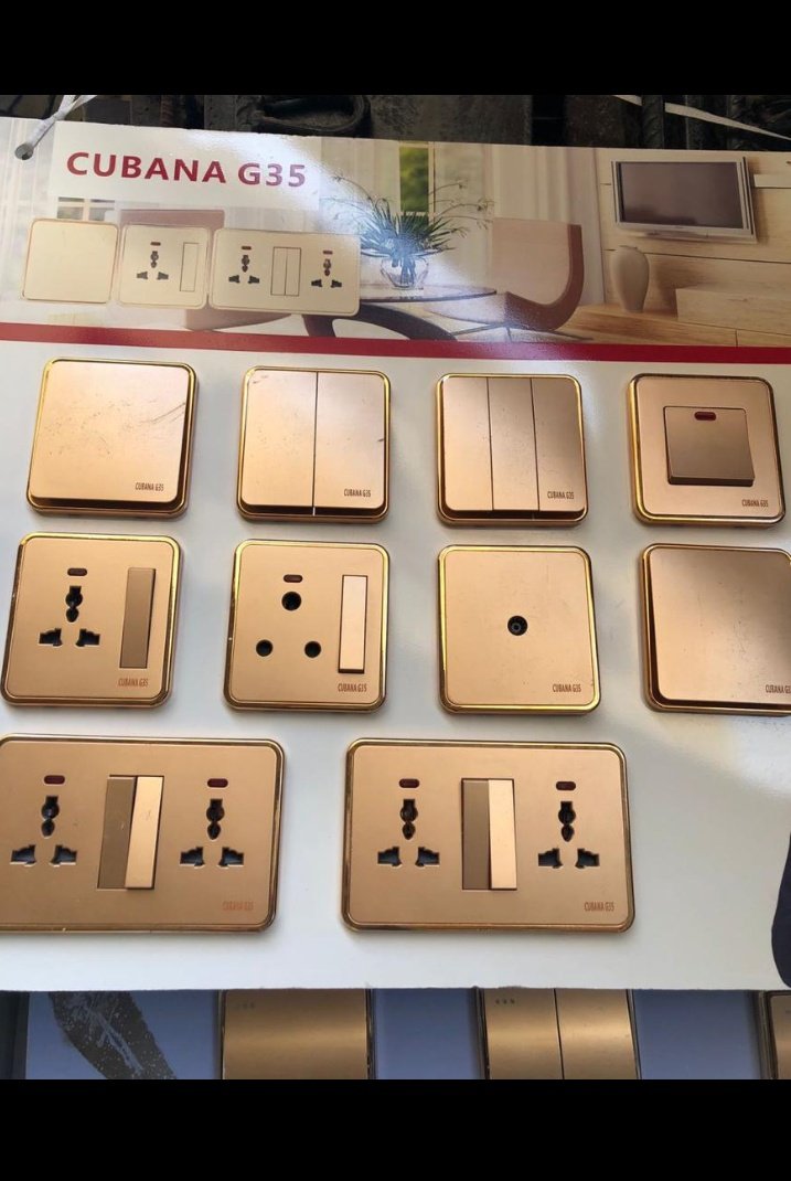Tender_Lights's tweet photo. I'm still your number one plug 🔌 for all kinds of solar street lights, Flood lights, led wall lights (indoor and outdoor)  and switches and sockets.
Location: block 28 shop 33 B line electricals alaba international market 
Number: 08035623941 https://t.co/GFy8sCkZ6W