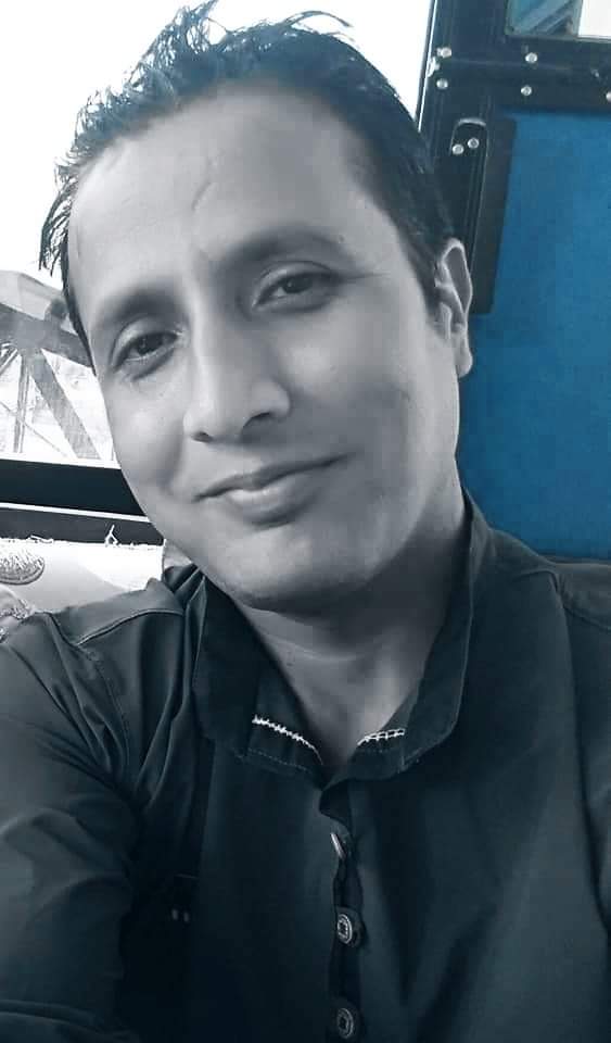 कसैको मुहारको हाँसो बनेर त हेर ,
खुशी मात्रै होईन ,
सन्तुष्टी पनी मिल्छ  । 🥰