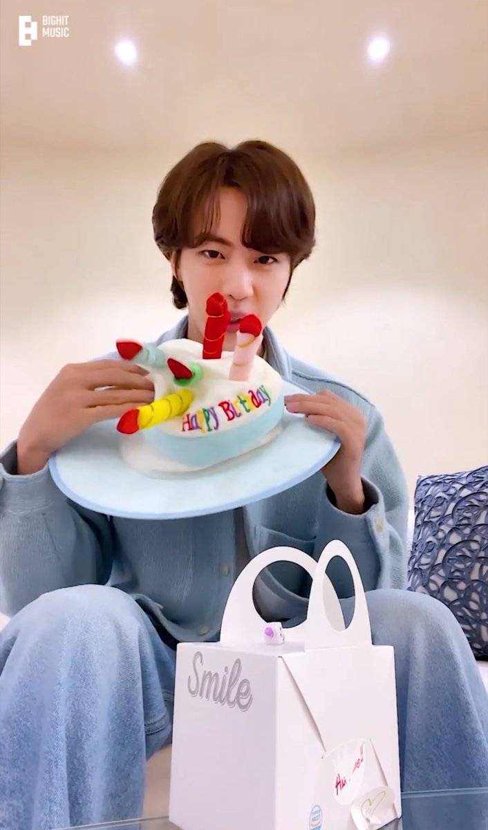 #JIN video message is here! 🎊 [ weverse.io/bts/media/3-14… ] #EternalLullabyJin #CaptainKoreaJin #OurForeverArtistJin