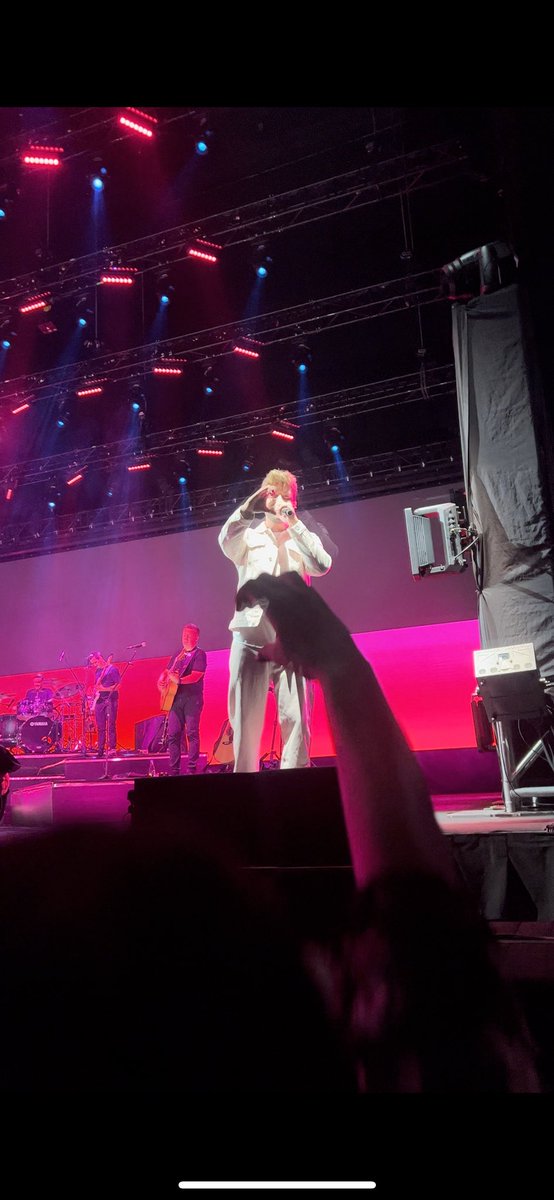 mayagarme's tweet photo. Como le explico al mundo entero que pablito y yo nos vimos, tuvimos una conexión y nos enamoramos anoche? 
Fue amor a primera vista 😍🫶🏼 https://t.co/Nlo7yRvsMK