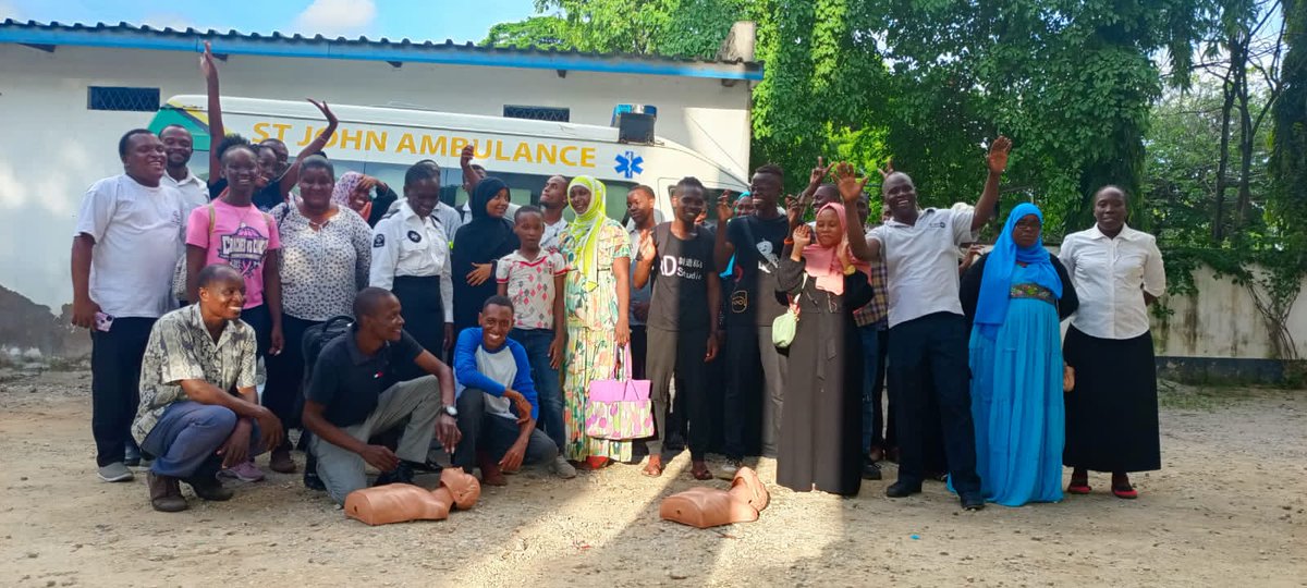 ST_JOHNMOMBASA's tweet photo. 🚑🚑🚑💯💯
#StJohners https://t.co/pYS7Sj8ogM