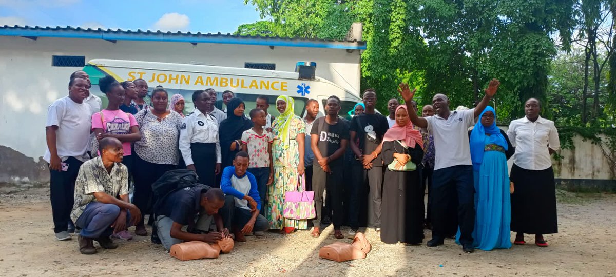 ST_JOHNMOMBASA's tweet photo. 🚑🚑🚑💯💯
#StJohners https://t.co/pYS7Sj8ogM