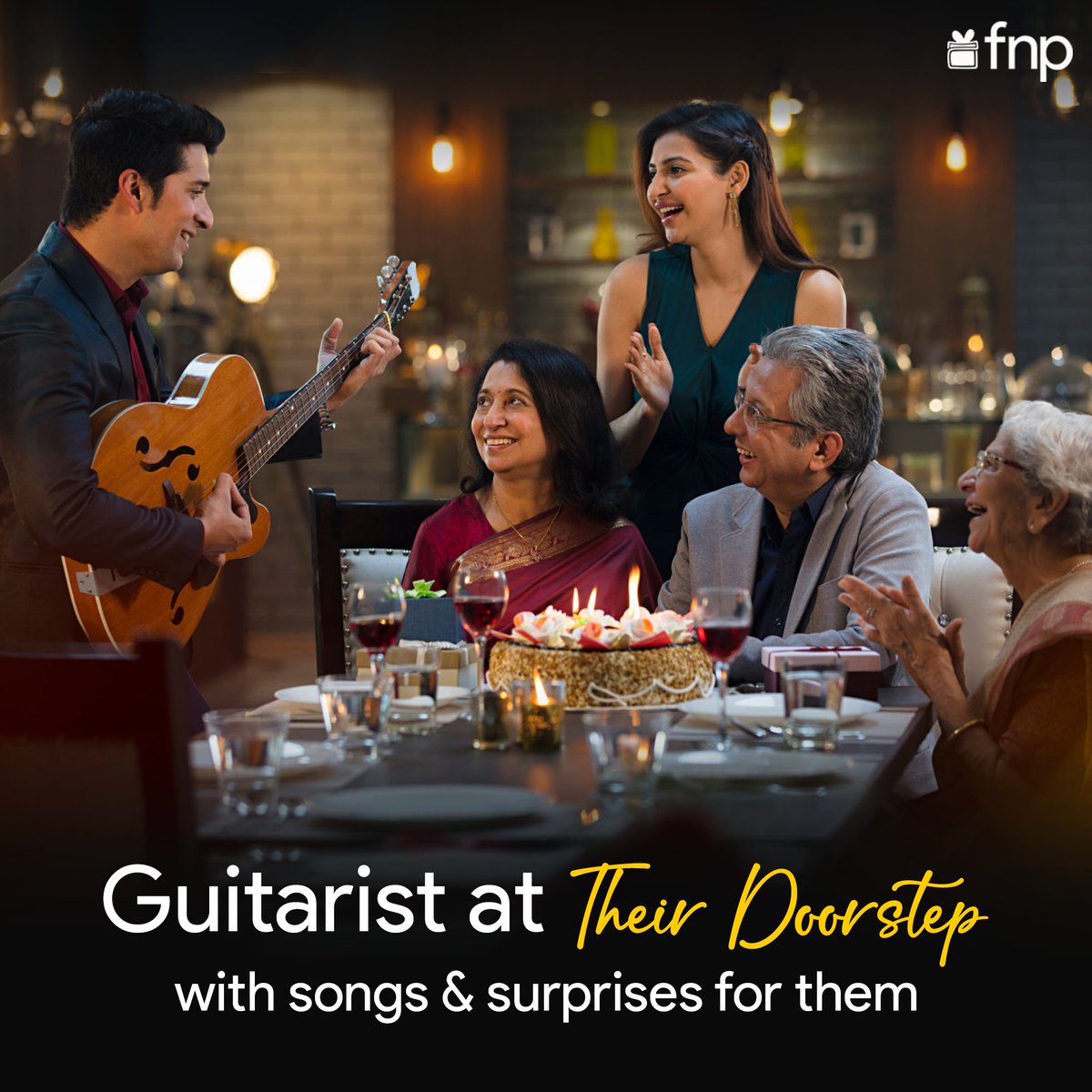 We offer guitarists at their doorstep for your special occasions!🥰 #FNP #specialservice #guitaristservice