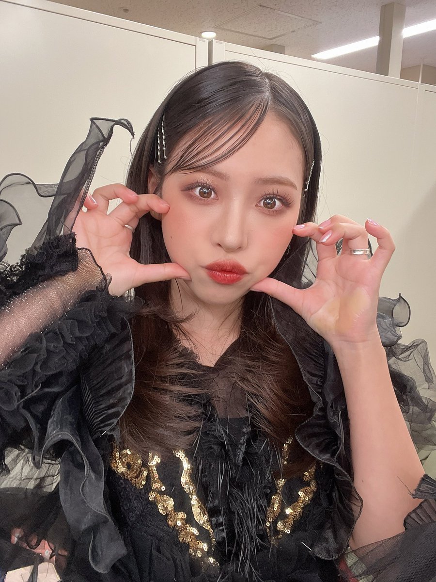 kinuiaika's tweet photo. Xのタイムライン、追いつけないほど皆さんの昨日の感想が流れてきて幸せです。ぜんぶ見る！ありがとう、ありがとう。
改めて、本当に楽しかったね☺️✨

#シーオン完全無料全国ツアー https://t.co/isWjqu8wjD