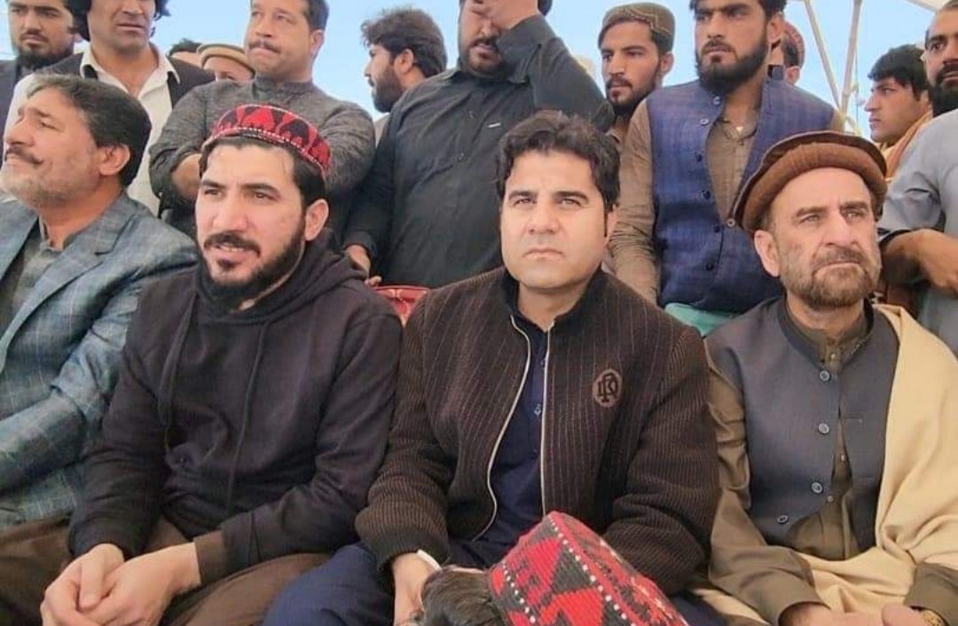 جنوبي پښتونخوا ځوانانو دا مظلومانو يوازني هيله منظور جان وژغوري
#StateAttackedPTM