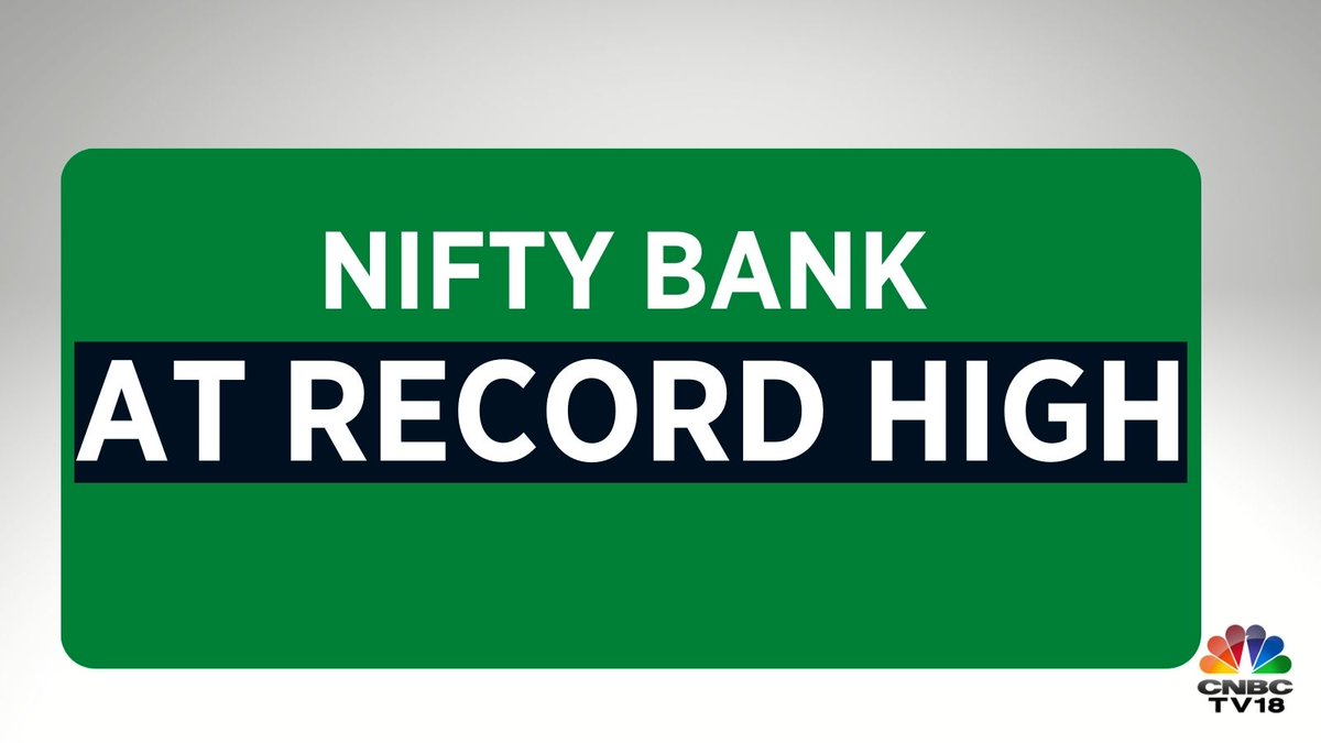 CNBCTV18Live's tweet photo. #MarketAtRecord | Nifty Bank hits record high after 91 trading sessions https://t.co/ZmqBdDTIeq
