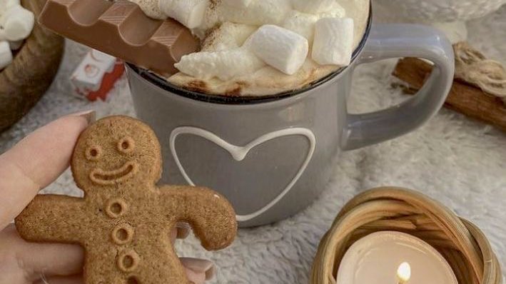 malusokay's tweet photo. baking cute Christmas treats 🎄 https://t.co/PGxgGdSDvV