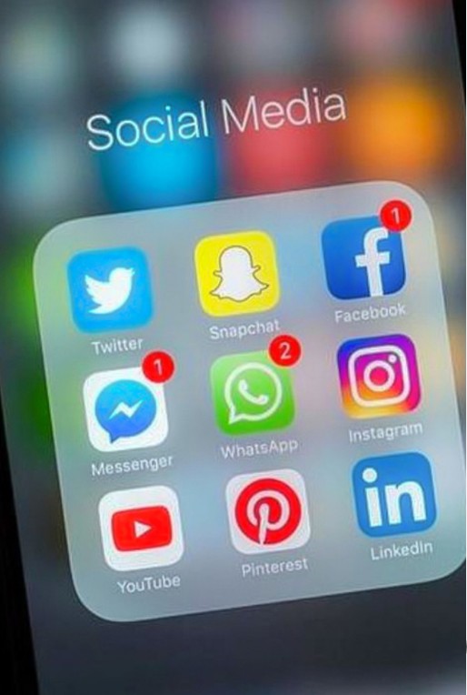 Az55zu's tweet photo. مين عاده عنده شعار أكس x  تويتر السـابق ؟ https://t.co/ogKTwW07Q0