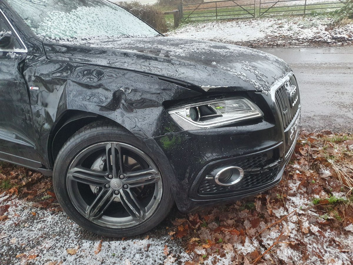 Yesterday, @The_Secret_SC was out walking his dog & came across this vehicle abandoned on the side of the road in Earlswood. Turns out it was stolen from Greater Manchester so it has been recovered for forensic examination.